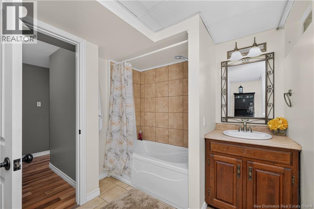 56 Fairway Boulevard - 32