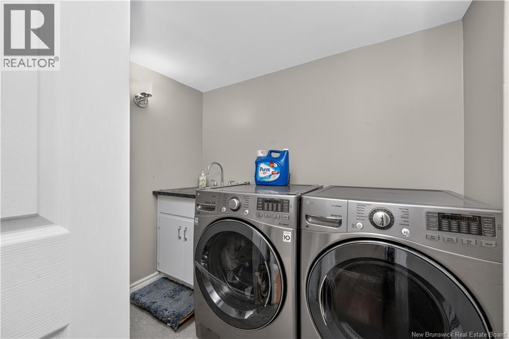 56 Fairway Boulevard - Image 33
