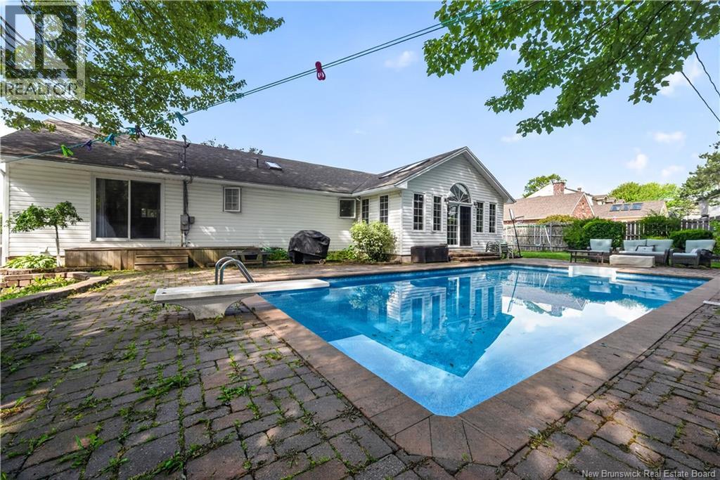 56 Fairway Boulevard - Image 37