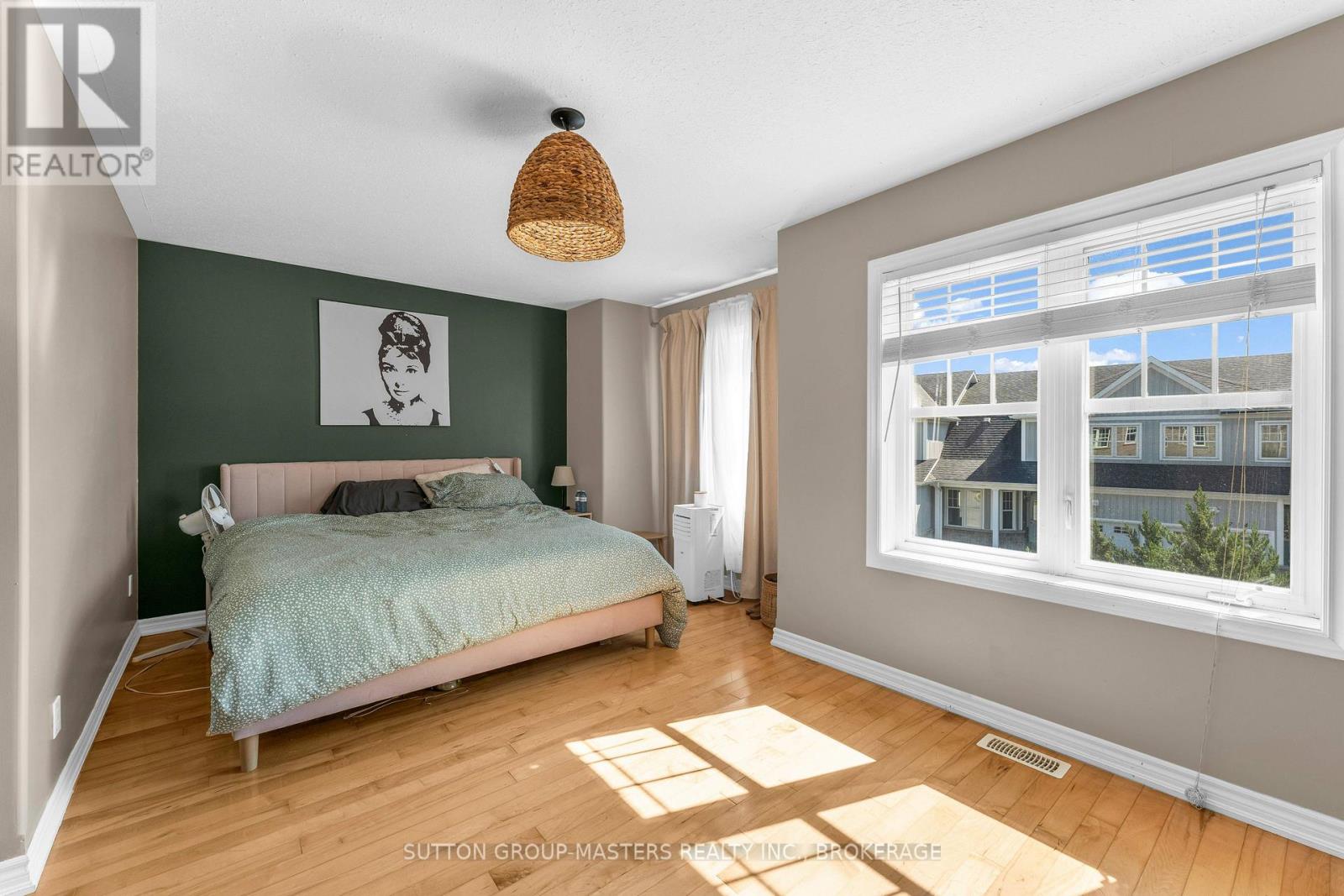 901 NEWMARKET LANE - 18