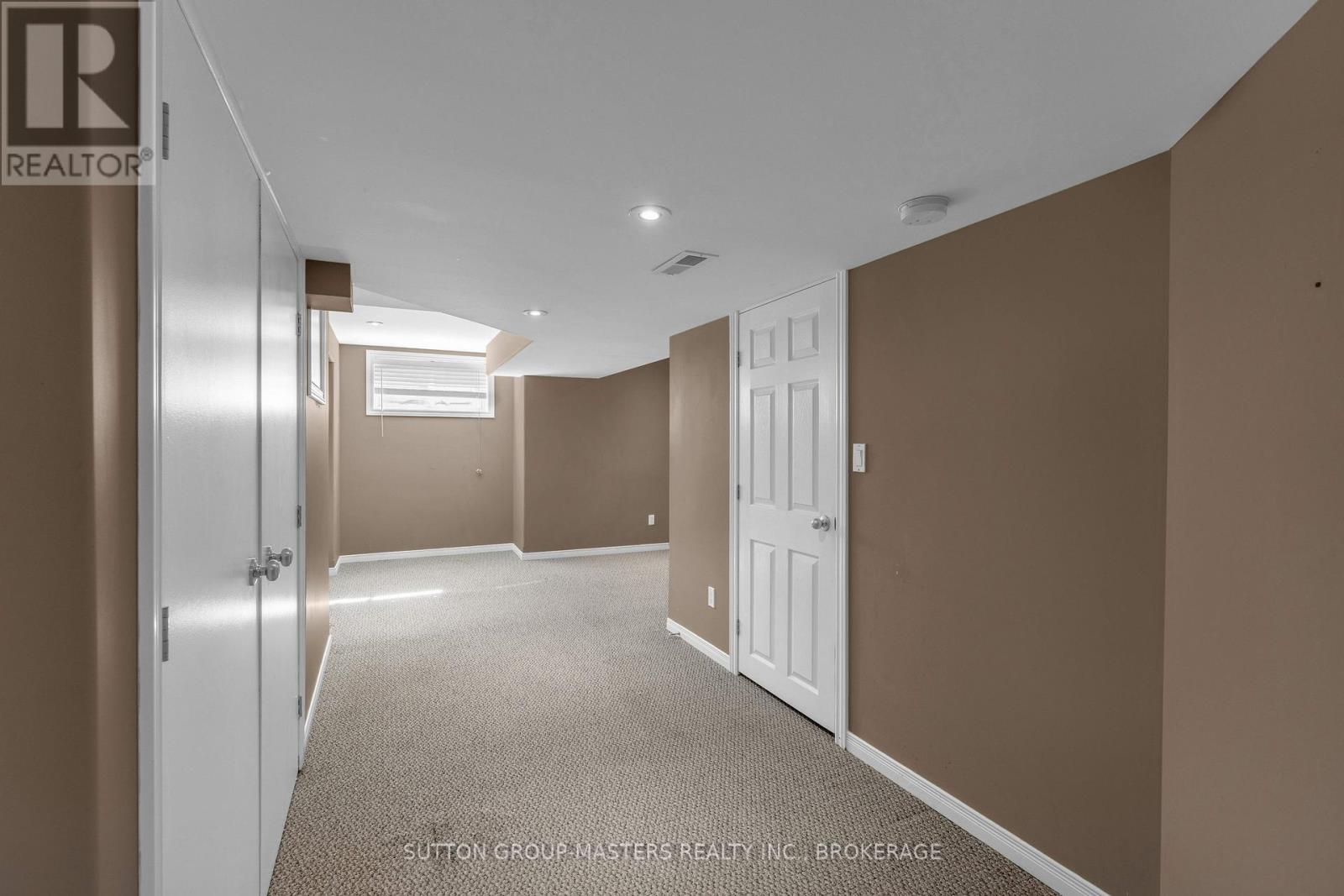 901 NEWMARKET LANE - Image 32