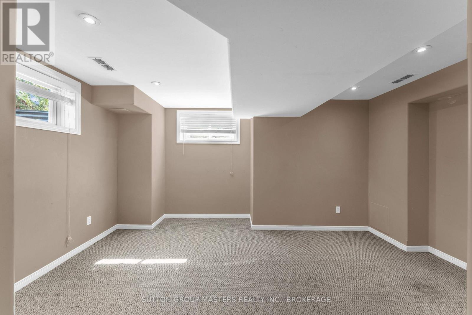 901 NEWMARKET LANE - 35