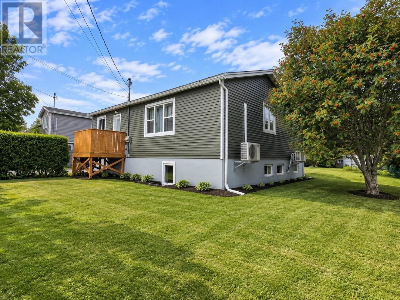 10 Roosevelt Avenue, Mount Pearl — photo 3