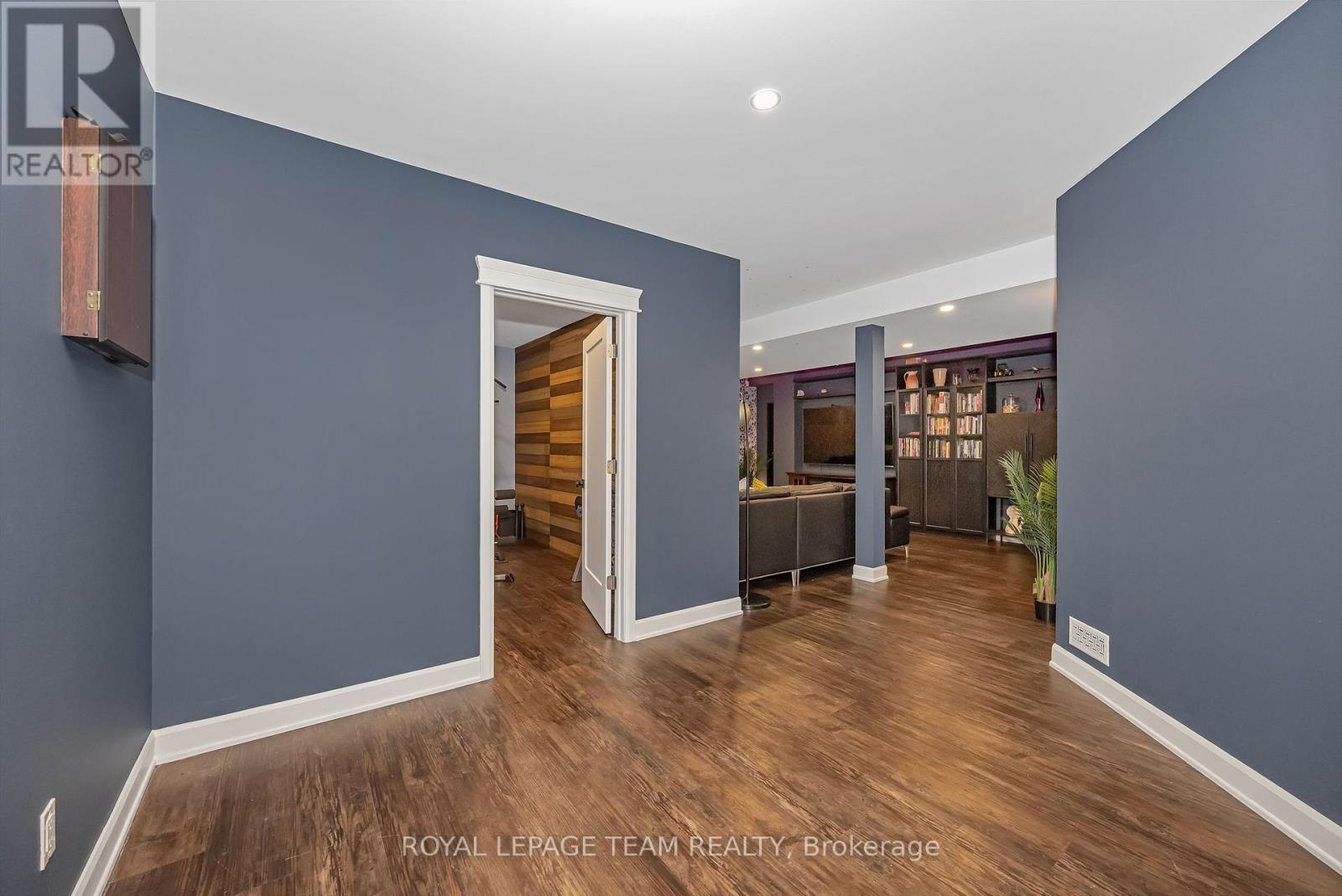 4 Bed, 3 Bath House for Sale in Ottawa – 2842 GRAND CANAL STREET, Ottawa – MLS# X13751798 - Image 37
