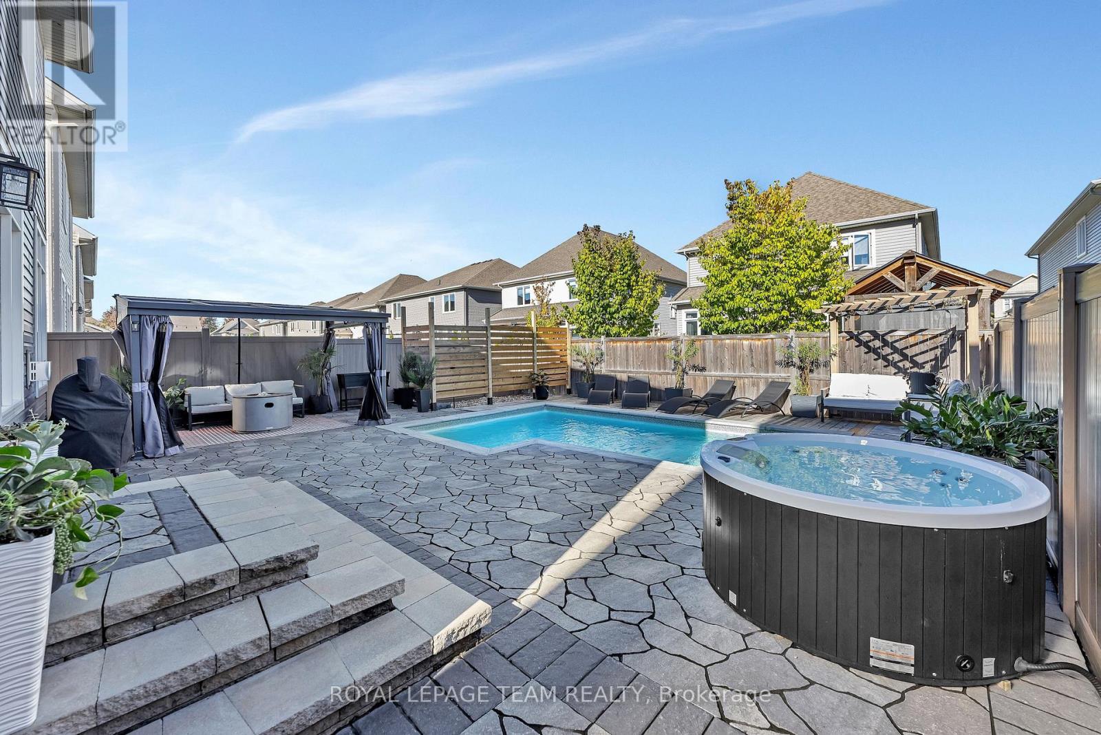 4 Bed, 3 Bath House for Sale in Ottawa – 2842 GRAND CANAL STREET, Ottawa – MLS# X13751798 - Image 41