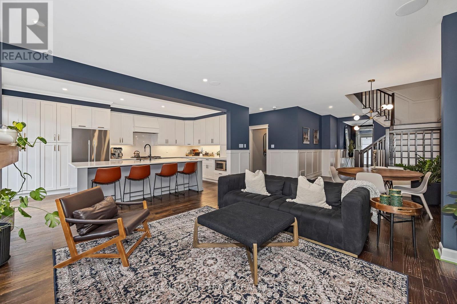 4 Bed, 3 Bath House for Sale in Ottawa – 2842 GRAND CANAL STREET, Ottawa – MLS# X13751798 - Image 9
