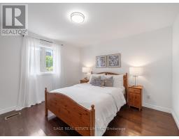 251a Chisholm Avenue, Toronto, ON M4C4W5 Photo 18