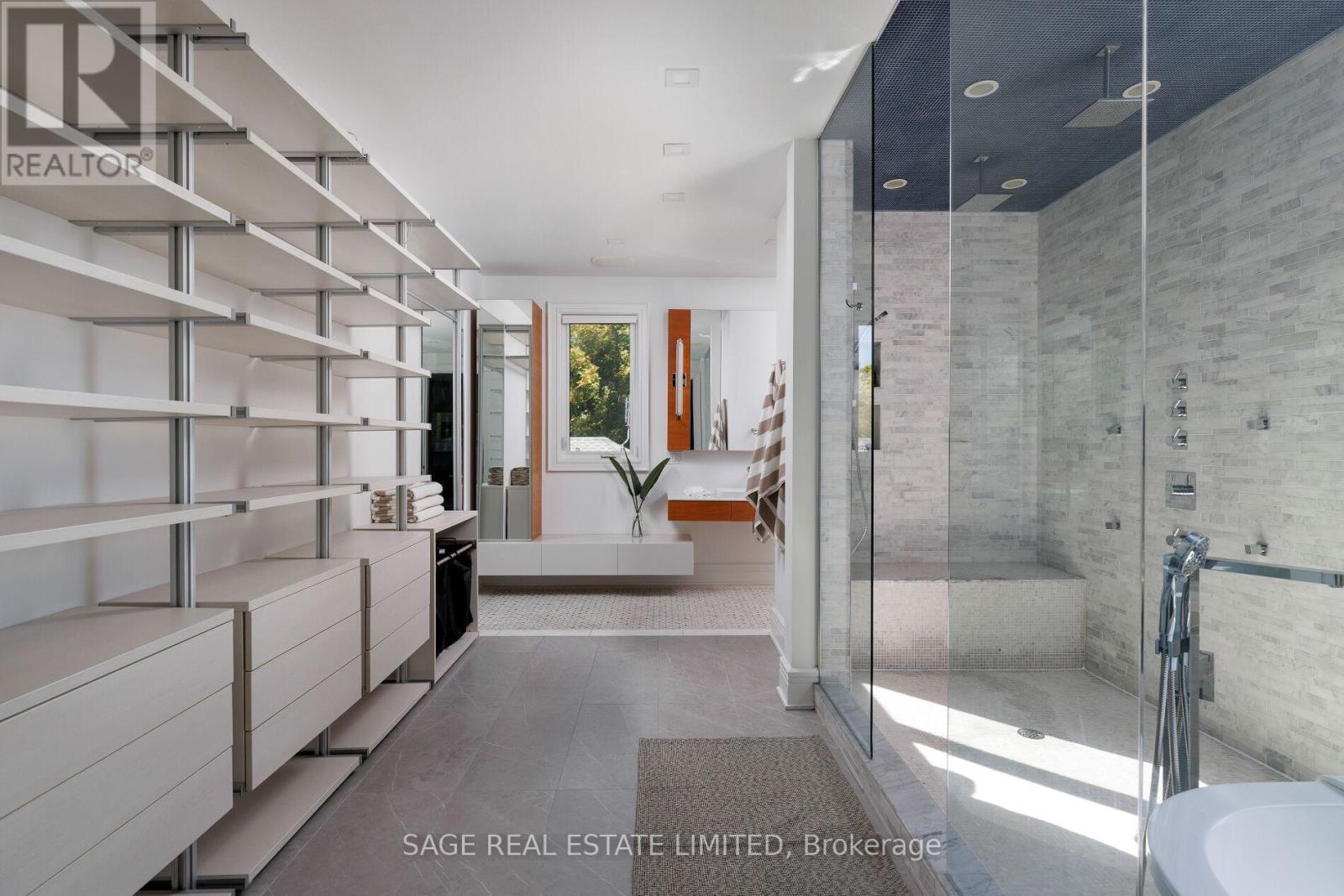 79 FISHLEIGH DRIVE - 31
