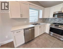 35 Anastasia Crescent, photo 20