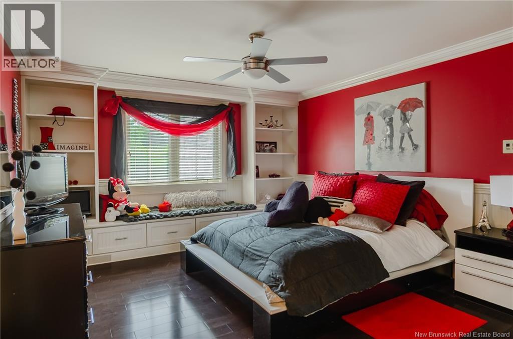 380 Model Farm Road - Image 36
