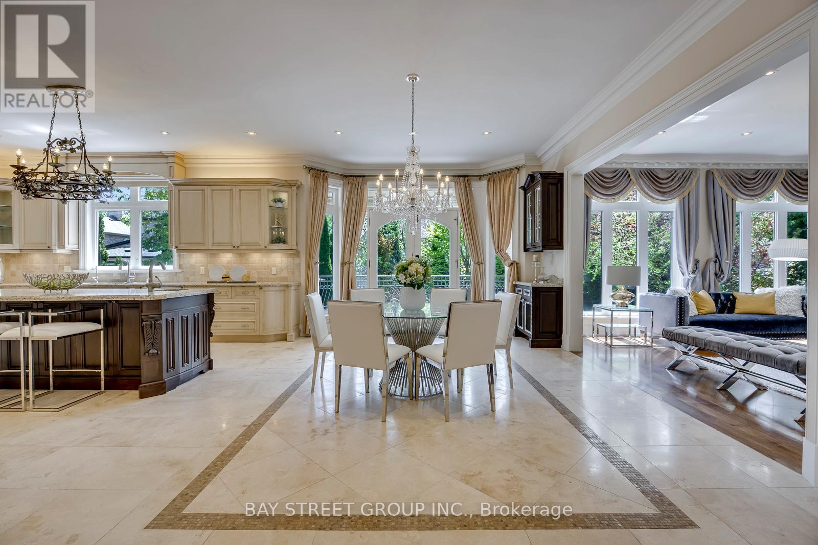56 WINCHESTER LANE - 21