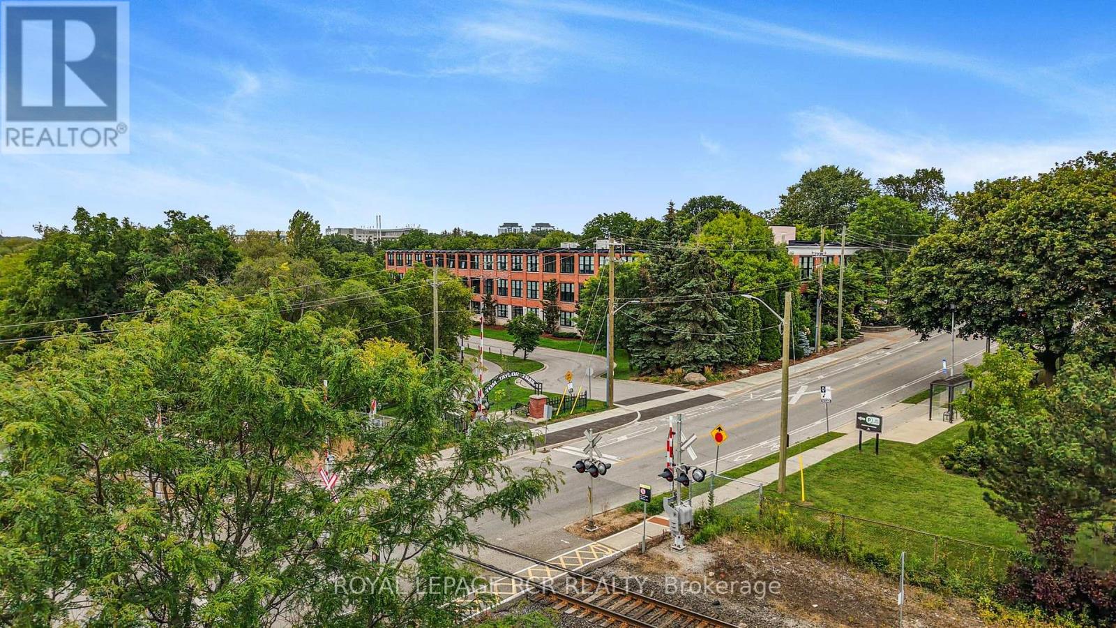 #207 543 TIMOTHY STREET - Image 18