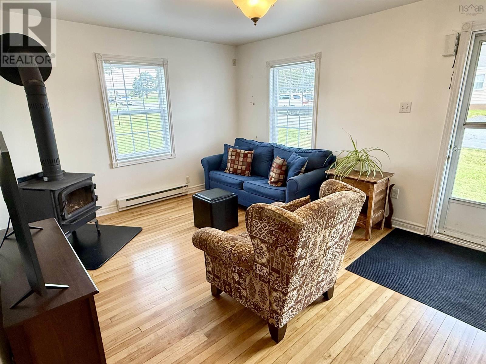 57 Cedar Street, Pictou — photo 8