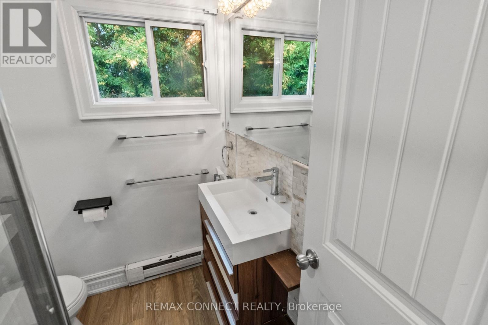 164 HARBOUR STREET - 10