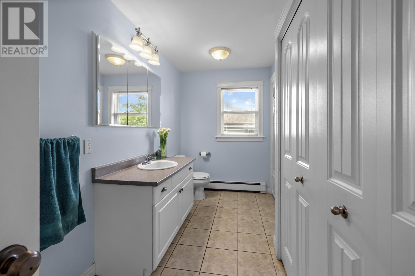 27 Doiron Drive - 24