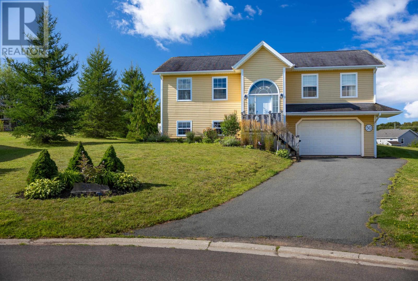 50 MacLauchlan Drive, Stratford — photo 1