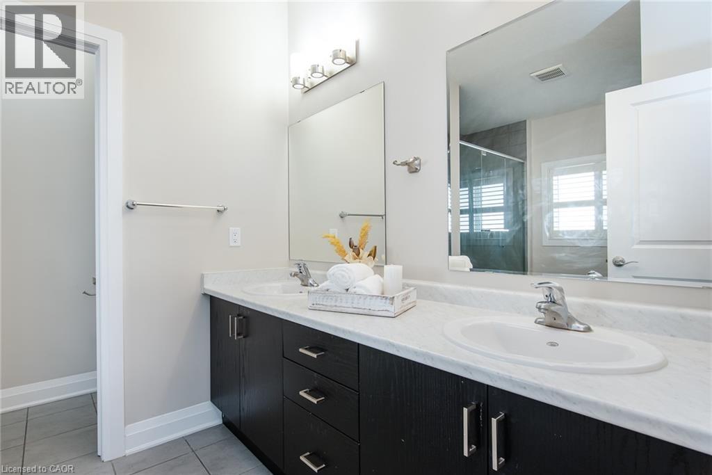 720 WOOD LILY Street - Image 34