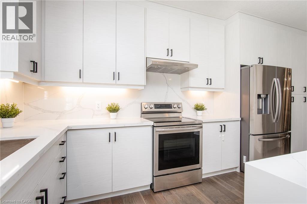 720 WOOD LILY Street - Image 17