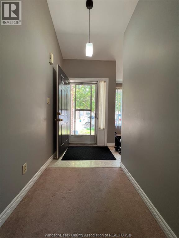 9 Erie Glen CRESCENT - 3