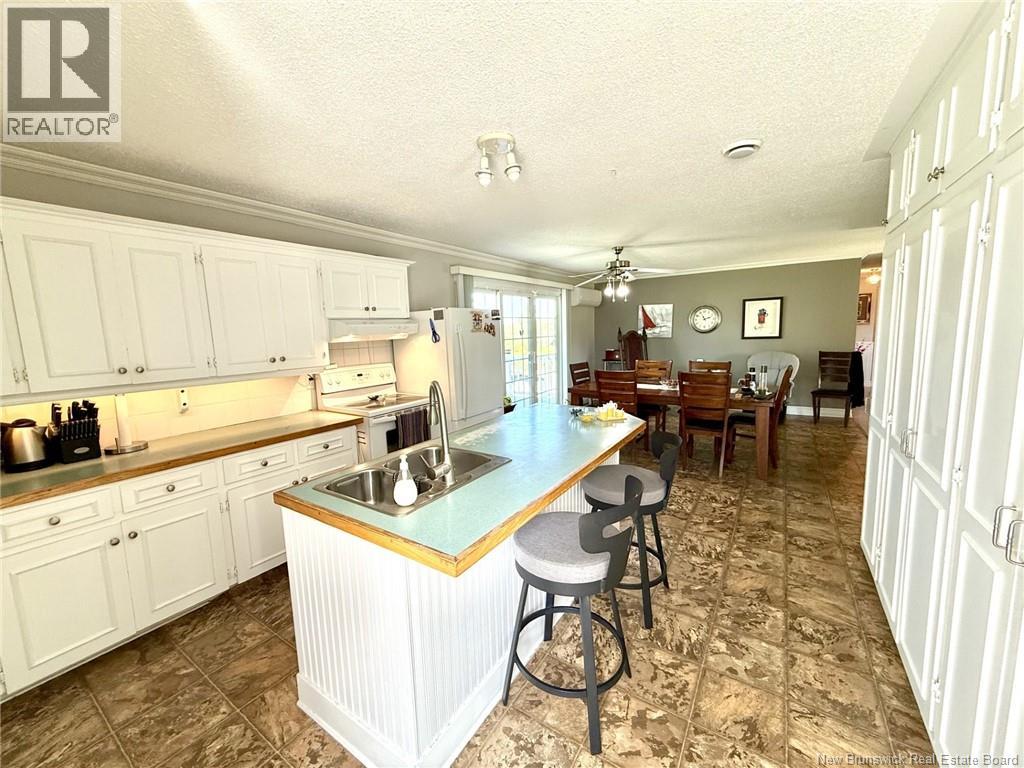 8203 Rue St-Paul - Image 19