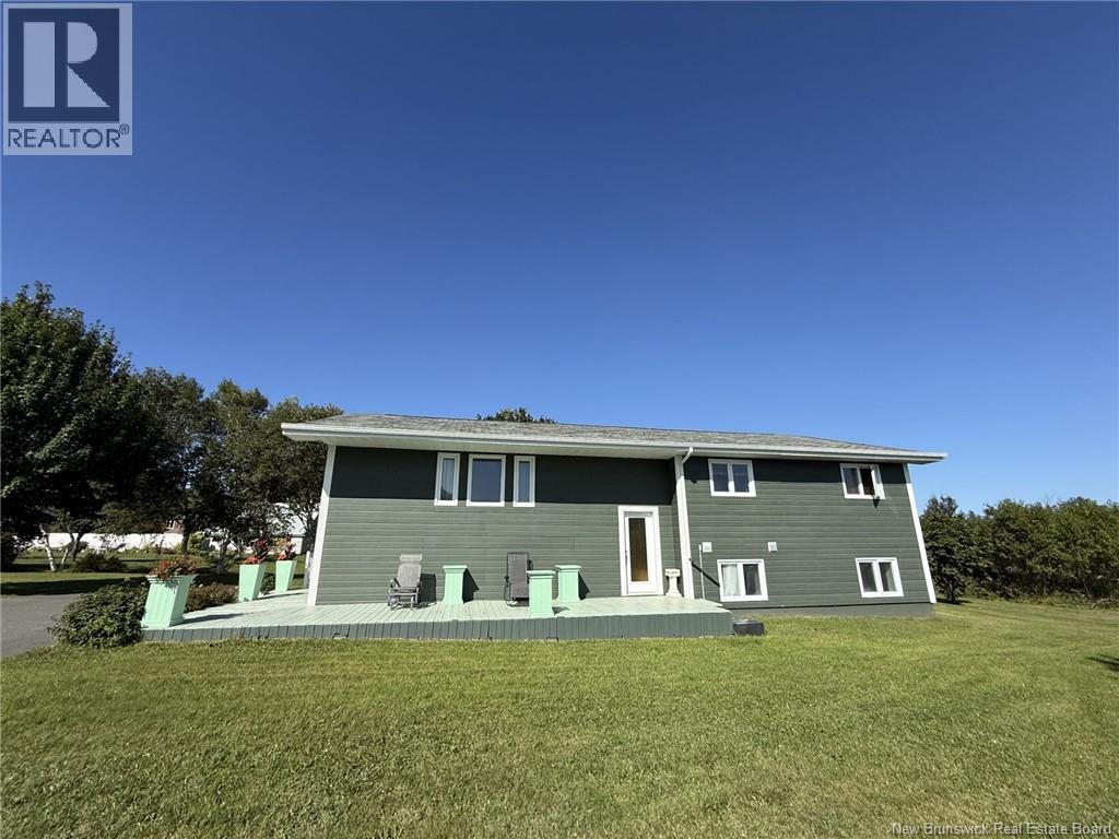 8203 Rue St-Paul, Bas-Caraquet — photo 2