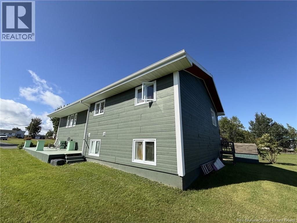 8203 Rue St-Paul, Bas-Caraquet — photo 3
