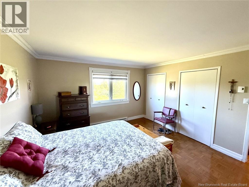 8203 Rue St-Paul - Image 32