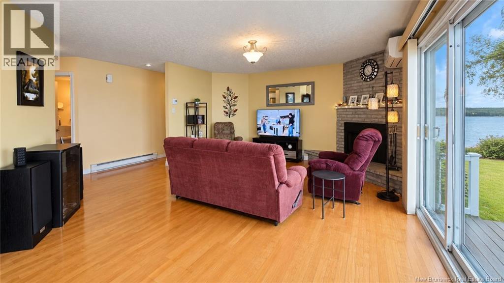 894 rue des Chalets Street - Image 16