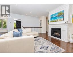 6 McNally Court, photo 17