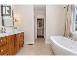 6 McNally Court, photo 23