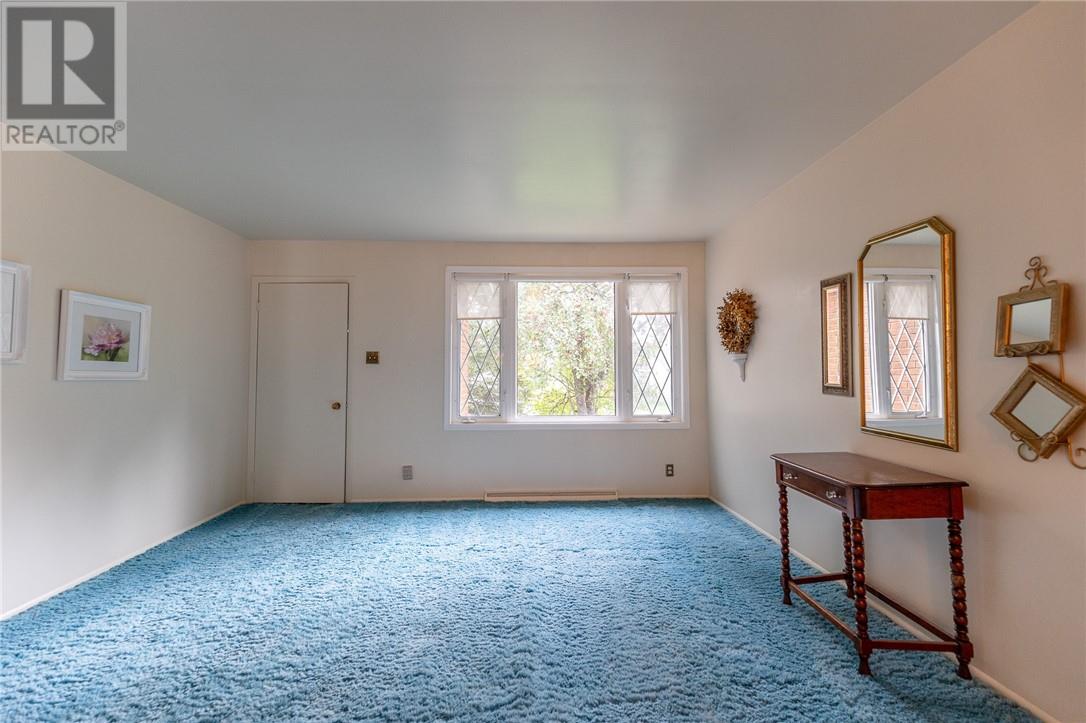 407 Haig Street - 23