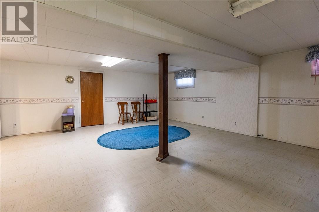 407 Haig Street - Image 35