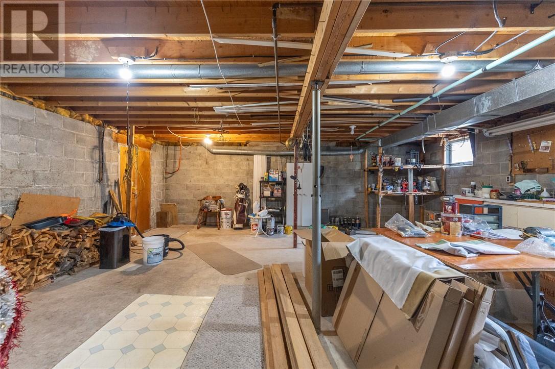 407 Haig Street - 36