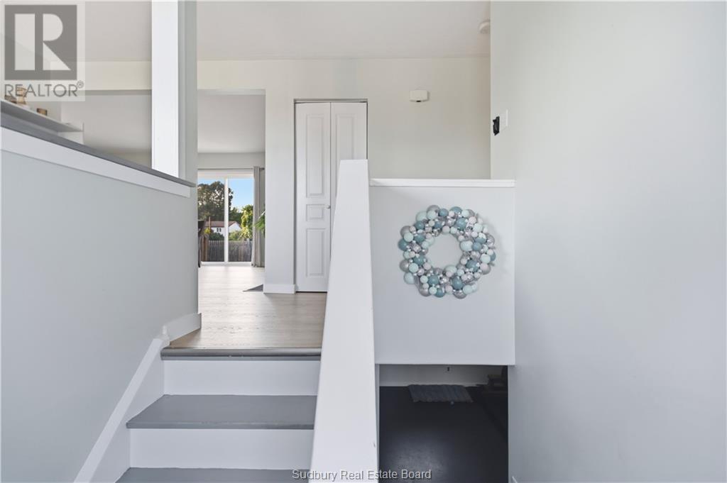 43 Shamess Crescent - 10