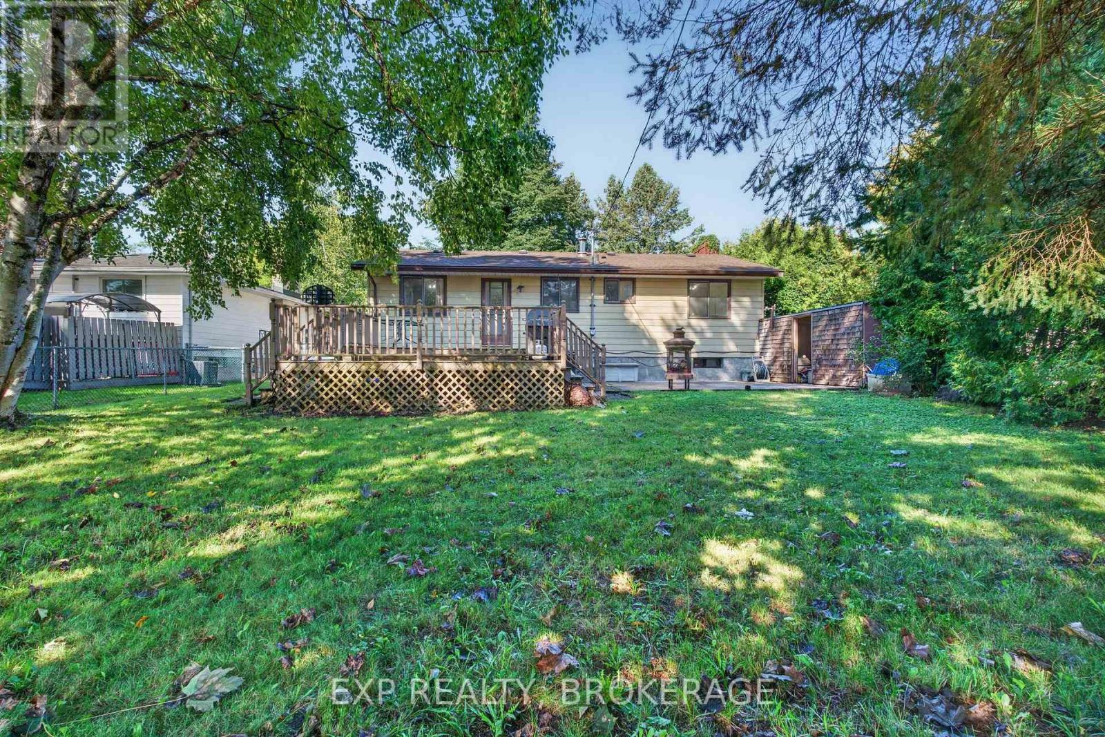 920 SAFARI DRIVE - 34