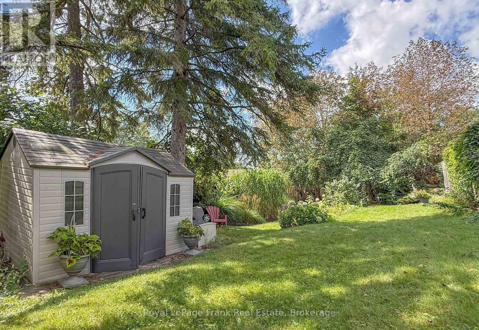 387 ABERDEEN AVENUE - 40