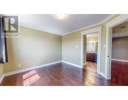 111 Cheeseman Drive thumbnail 18