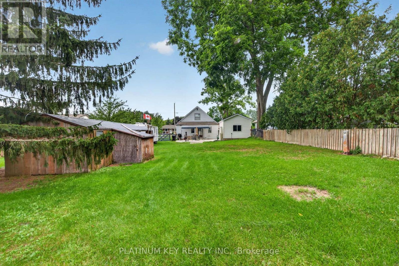 422 METCALFE STREET W - Image 32