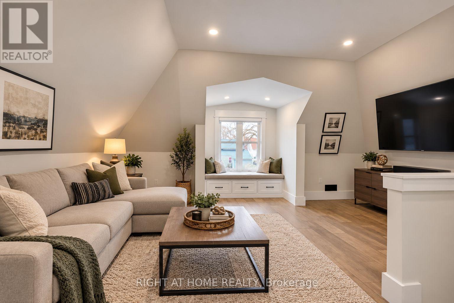 7 MYRTLE STREET - Image 21