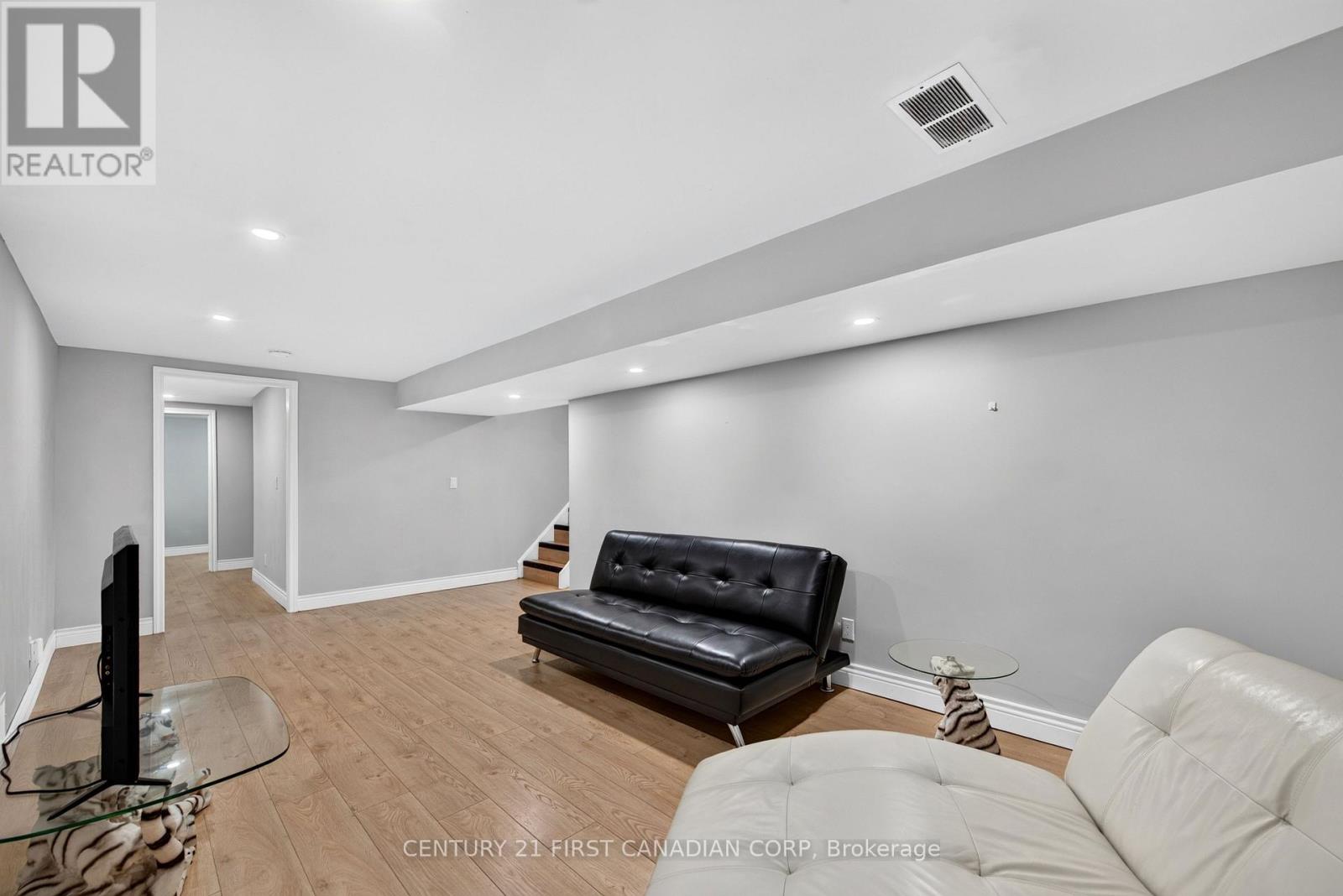 23 BRUNSWICK AVENUE - Image 26