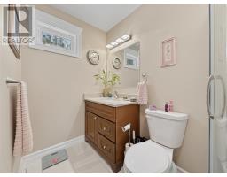 254 Main Street thumbnail 19