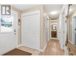 254 Main Street thumbnail 5