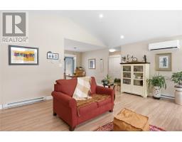 254 Main Street thumbnail 9