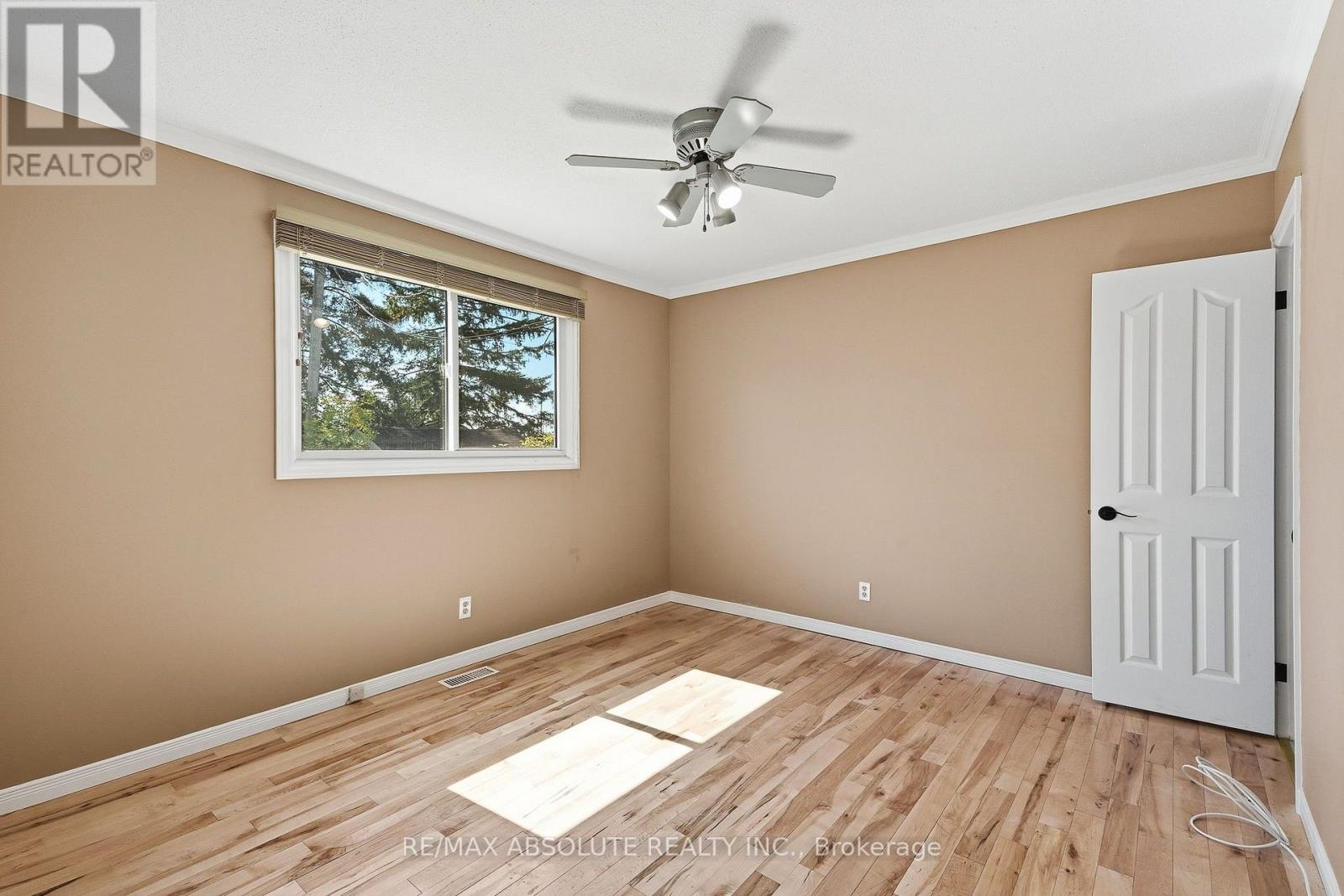 346 GALLOWAY DRIVE - 17