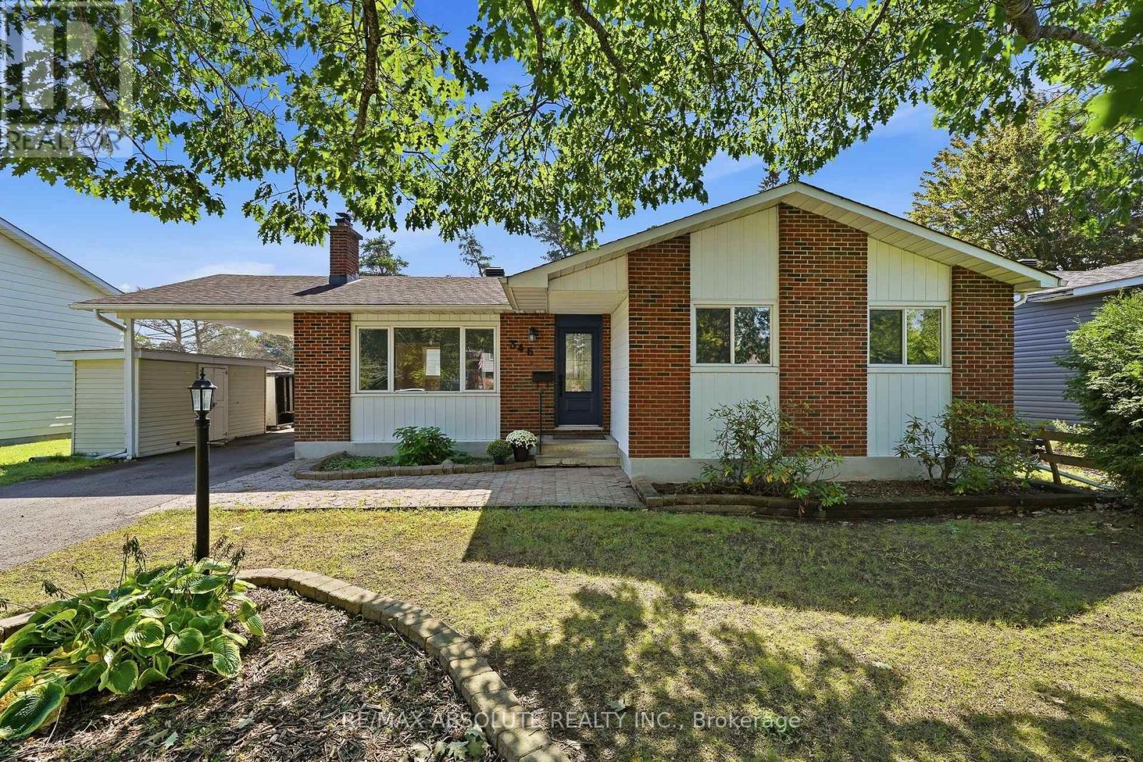 346 GALLOWAY DRIVE - 2