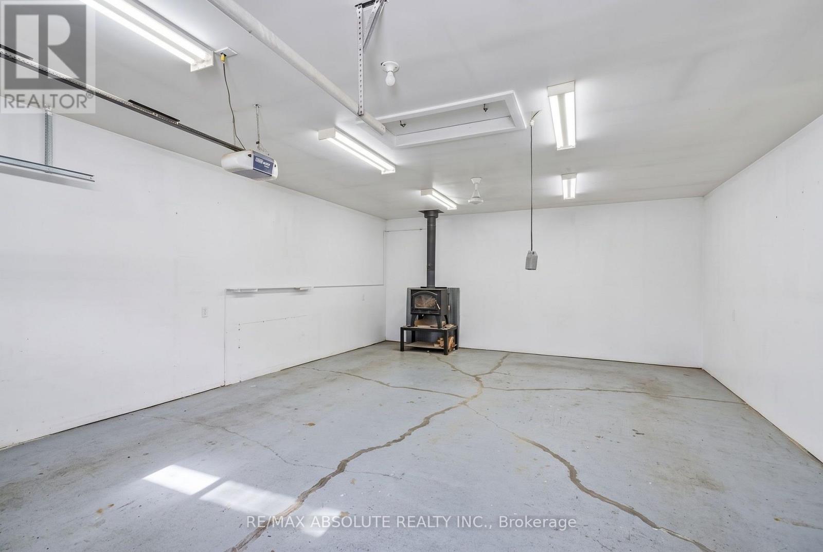 346 GALLOWAY DRIVE - 28