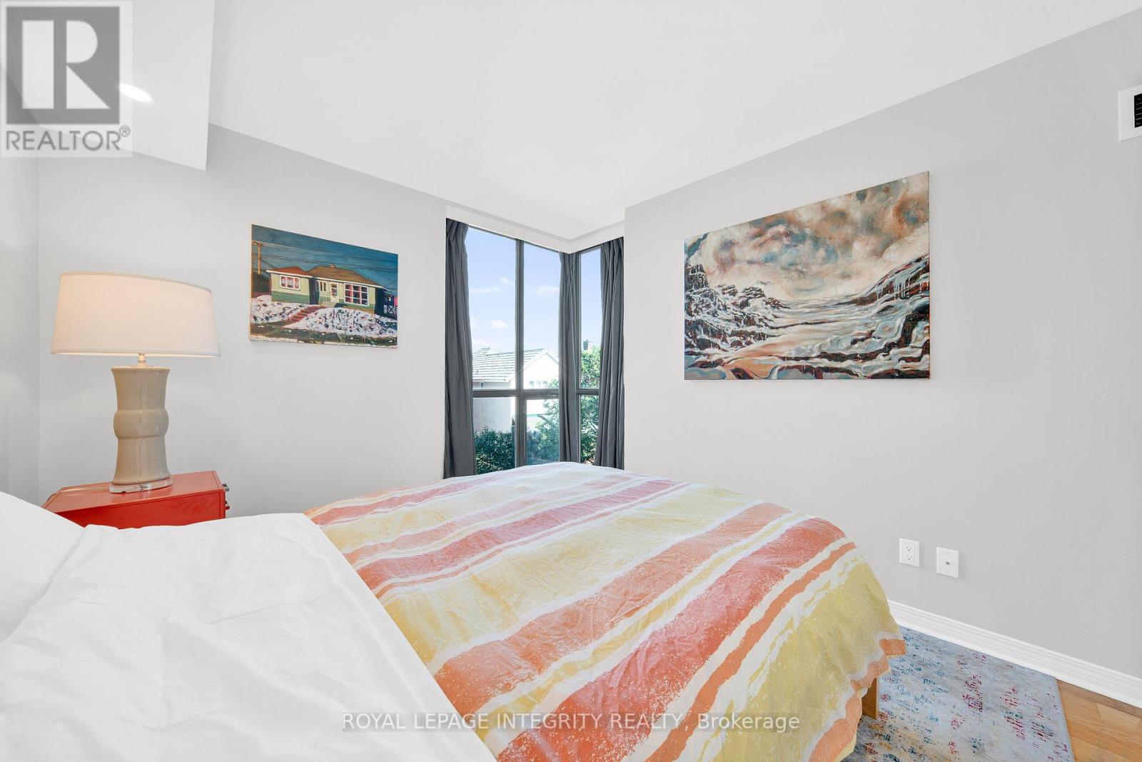 1 Bed, 1 Bath House for Sale in Ottawa – 217 – 35 MURRAY STREET, Ottawa – MLS# X13751938 - Image 25