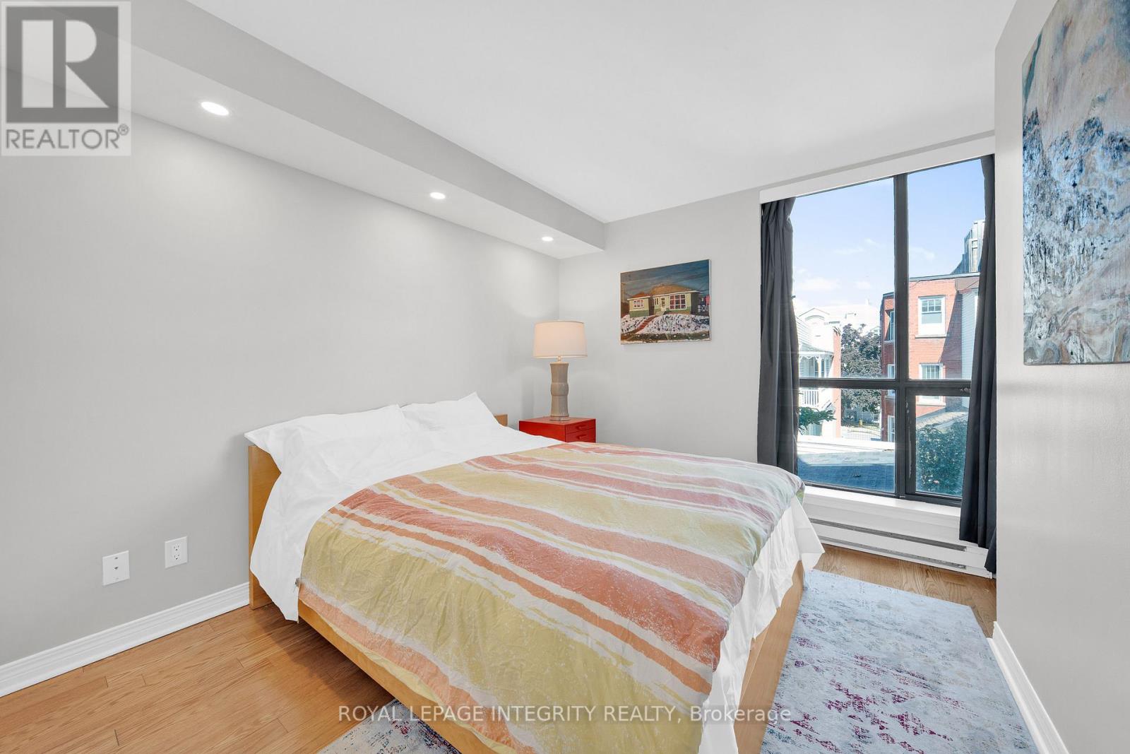 1 Bed, 1 Bath House for Sale in Ottawa – 217 – 35 MURRAY STREET, Ottawa – MLS# X13751938 - Image 27