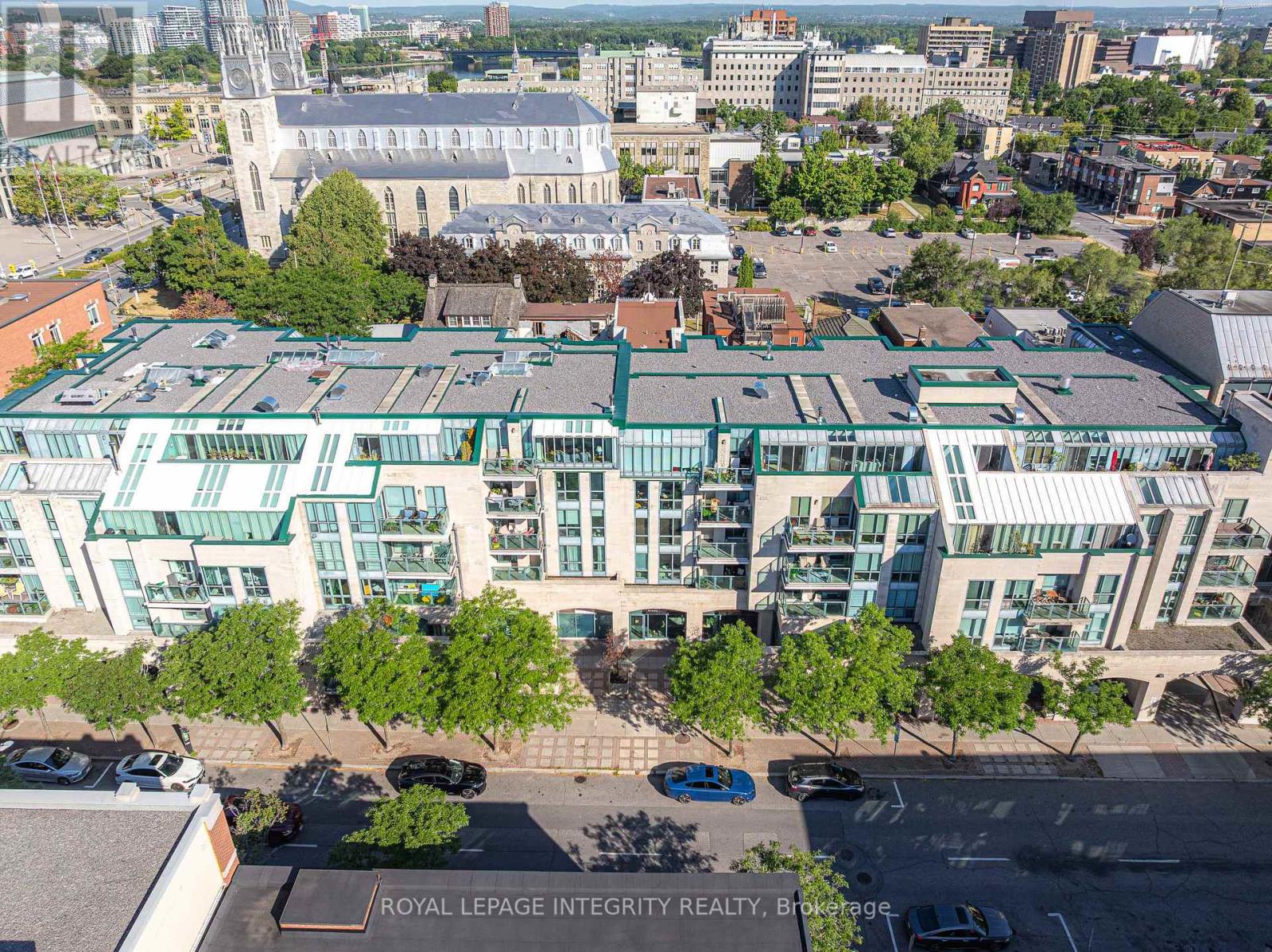 1 Bed, 1 Bath House for Sale in Ottawa – 217 – 35 MURRAY STREET, Ottawa – MLS# X13751938 - Image 37
