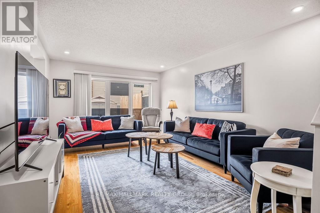 4 Bed, 3 Bath House for Sale in Ottawa – 450 BRETTONWOOD RIDGE, Ottawa – MLS# X13751968 - Image 17